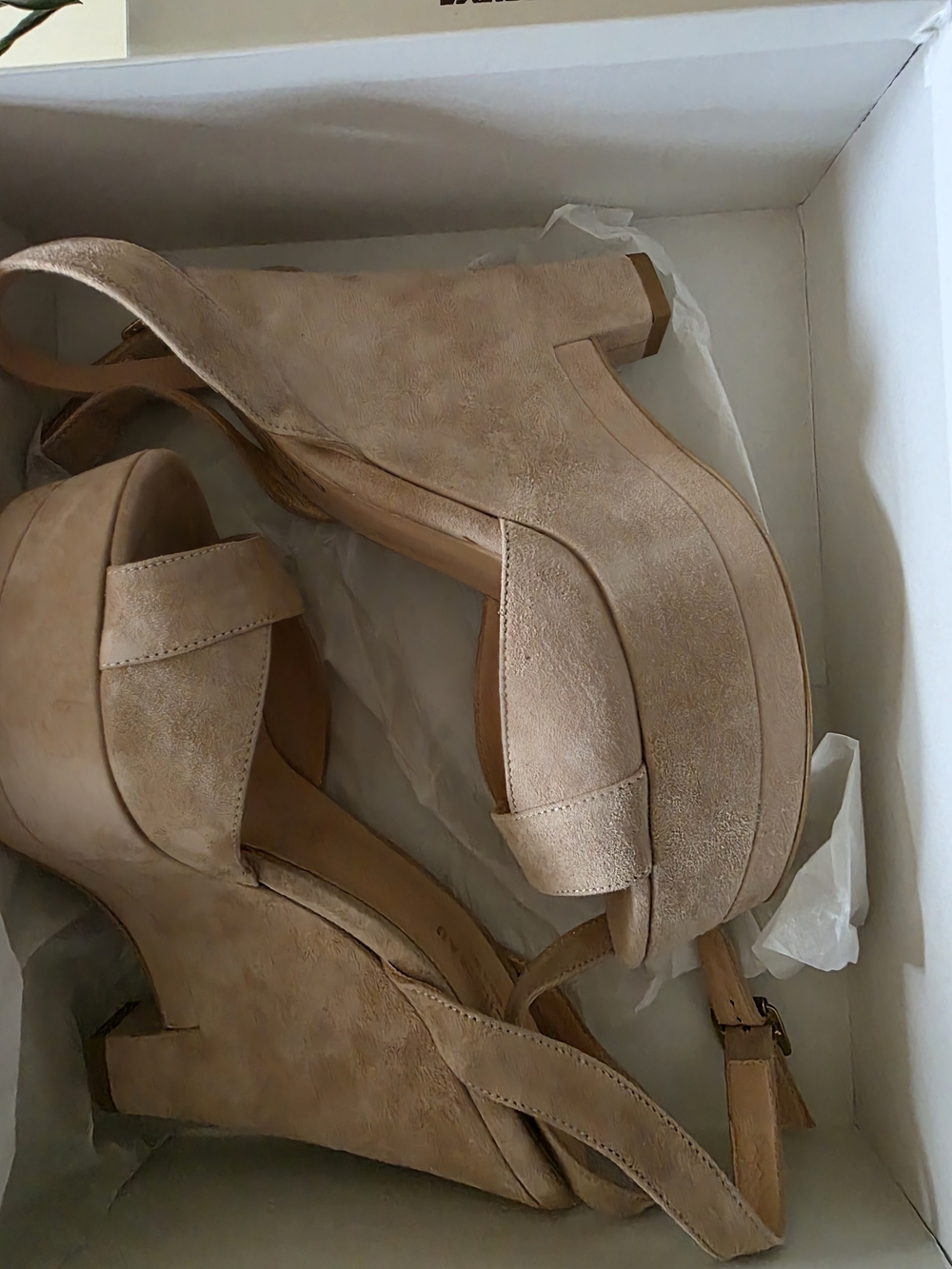 Le Chateau Made In Italy Leather Neutral Tan Suede Platform Wedge Sandals